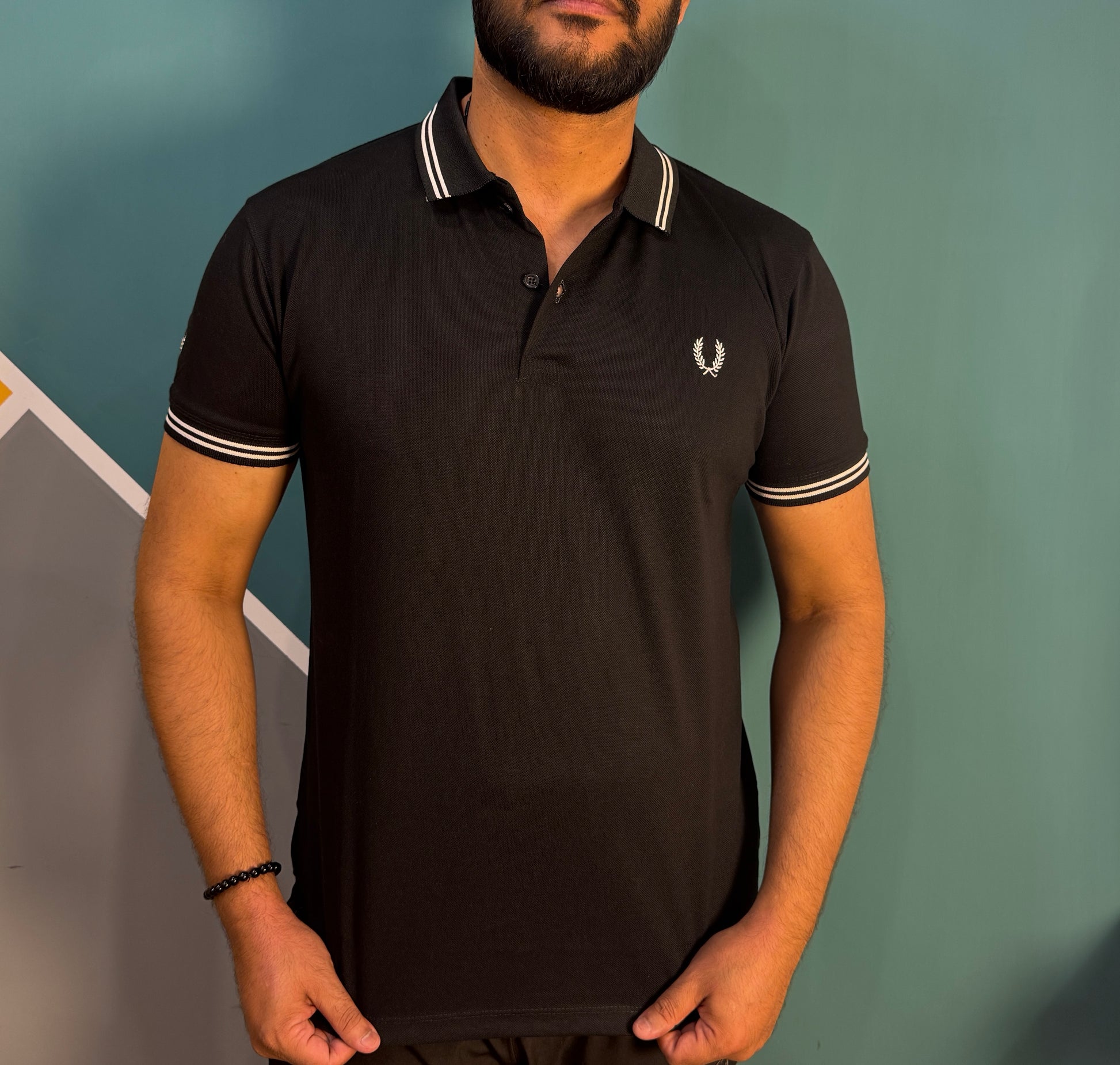 Thriftspo Black Twin‑Tipped Polo Tee – Half‑Sleeve Classic